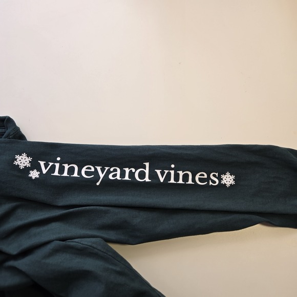 Vineyard Vines Santa whale hat long sleeve green Christmas tee Boys L 16 Holiday - Picture 4 of 7